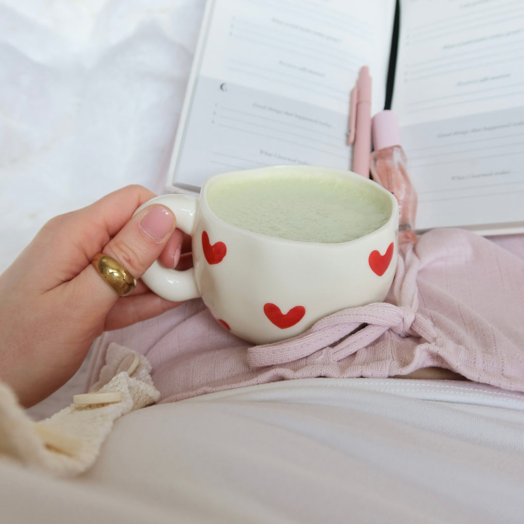 Ceramic heart mug