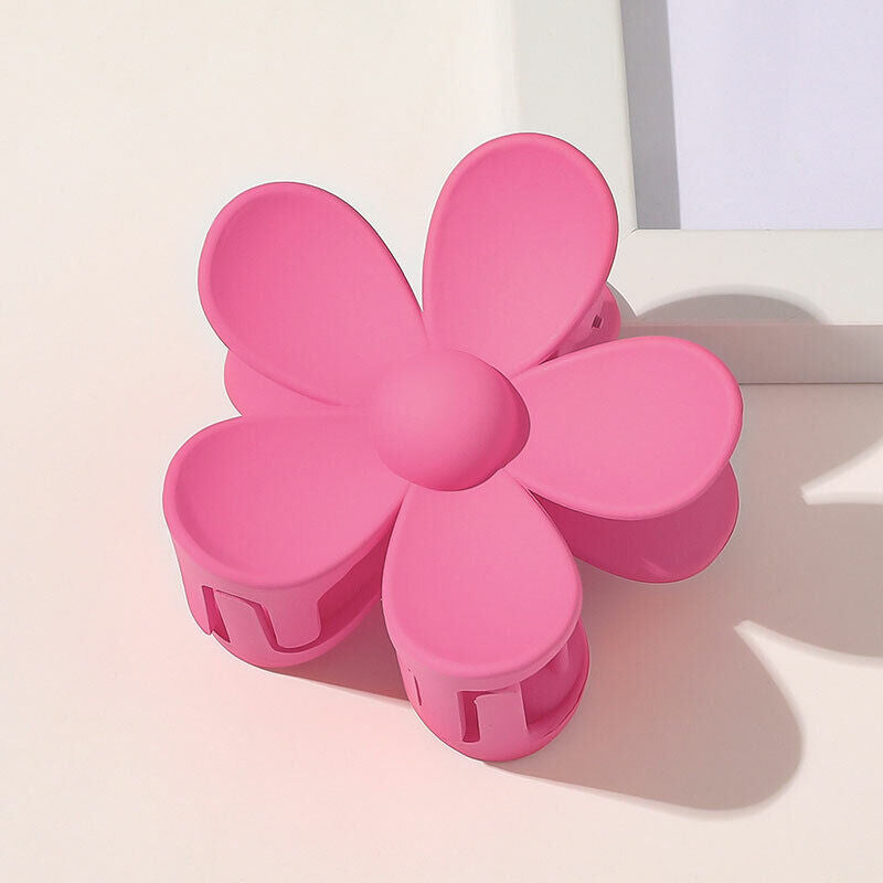 Flower hair clip