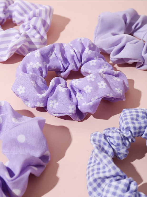Striped Print Scrunchies Set
