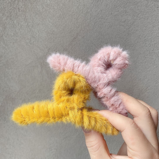 Winter Hair Claws