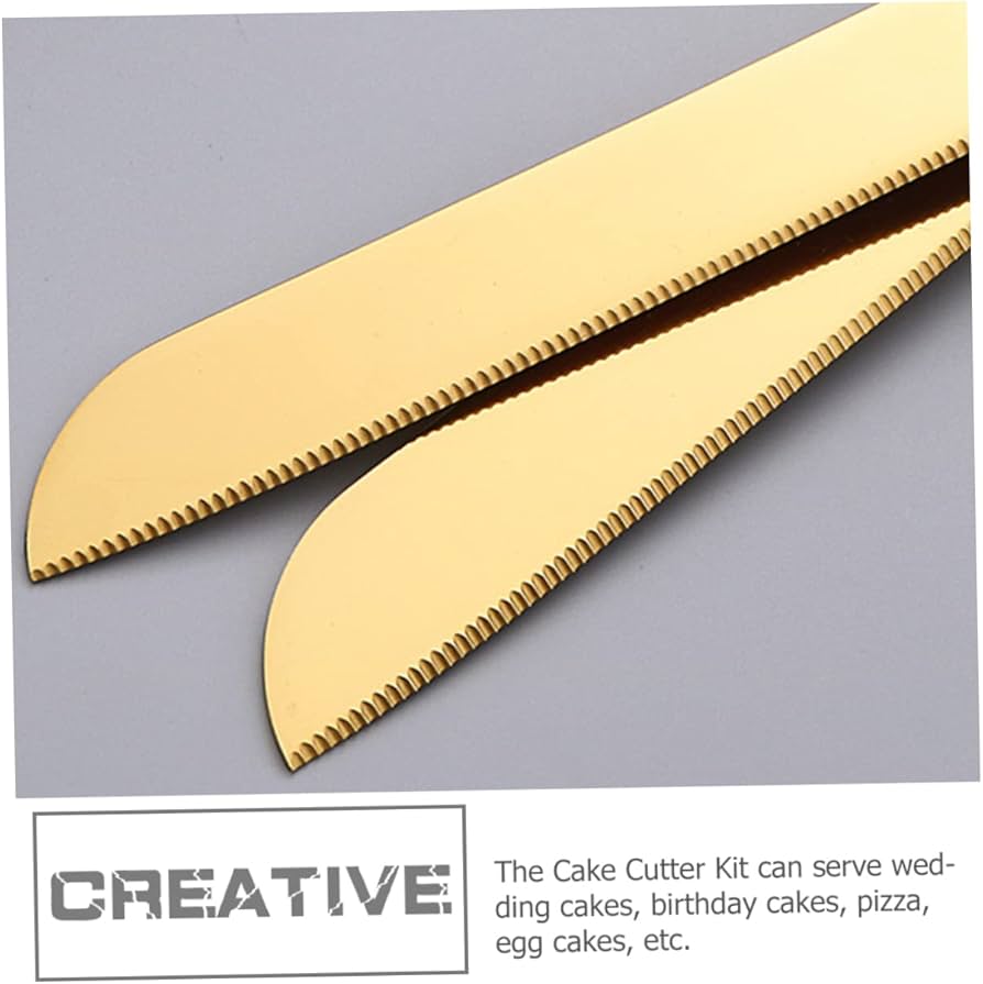 The Cake Cutter has a fine jagged, which can cut the cake into slices without effort.
Humanized handle design, jagged on one side, is convenient for cutting and you can use this for daily cooking.